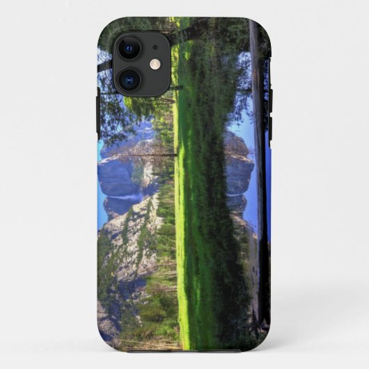 滝の反射 Case-Mate iPhoneケース (裏面)