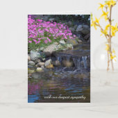 滝付きロックガーデン悔やみや弔慰 カード (黄色い花)