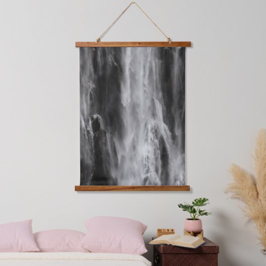 滝威厳のあるボカ、スロベニア黒白 吊り下げ型タペストリー (寝室)