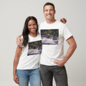 滝、カンカマガス・ハイウェイ、白 Tシャツ (ユニセックス)
