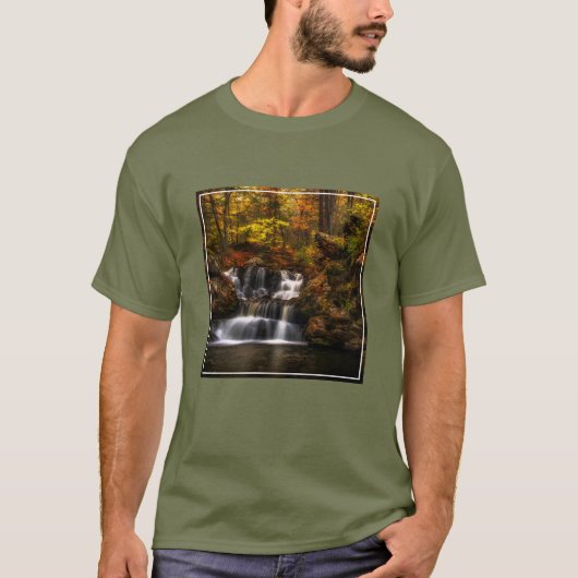 滝 |ニューイングランド・コネチカット Tシャツ (正面)