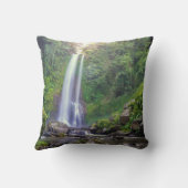 滝 |バリ，インドネシア クッション (裏面)