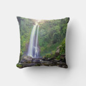 滝 |バリ，インドネシア クッション (正面)