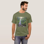 滝 |バリ,インドネシア Tシャツ (正面フル)