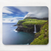 滝 |フェロー諸島，デンマーク マウスパッド (正面)