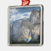 滝 |ブライダルヴェール滝ヨセミテ・カリフォルニア メタルオーナメント (左)