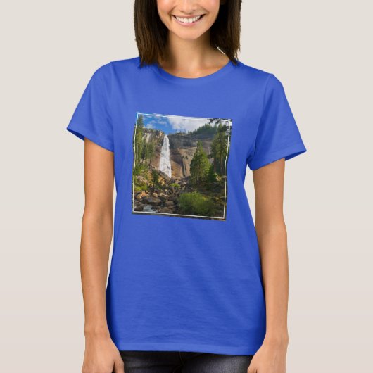 滝 |ヨセミテ国立公園 Tシャツ (正面)
