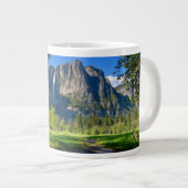滝 |ヨセミテ滝，カリフォルニア ジャンボコーヒーマグカップ (正面右)