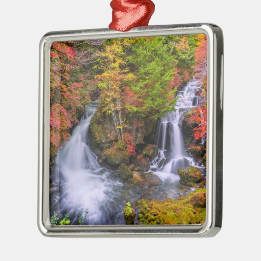滝 |水栓ウォーターフォールズ日光日本秋 メタルオーナメント (左)
