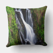 滝、浜鹿海岸、ハワイ クッション (裏面)