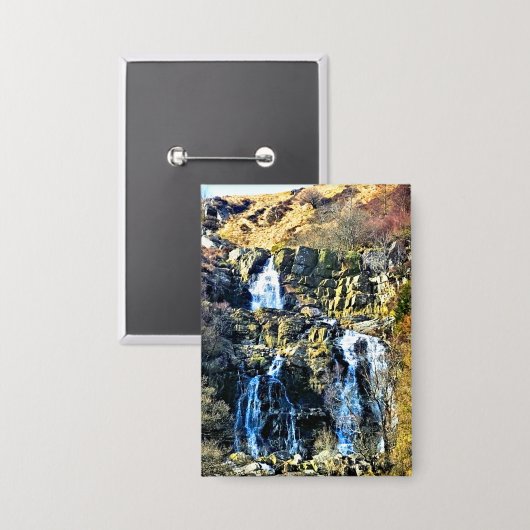 滝 缶バッジ (正面/裏面)