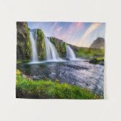 滝 | Kirkjufellsfoss，アイスランド タペストリー (正面(横))