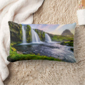 滝 | Kirkjufellsfoss，アイスランド ランバークッション (ブランケット)