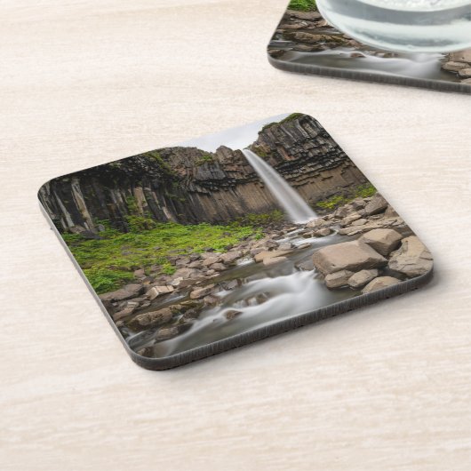 滝 | Svartifoss Waterfall, South Iceland コースター (左側)