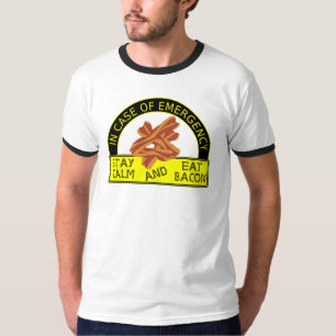 滞在の平静は、ベーコンのワイシャツを食べます Tシャツ