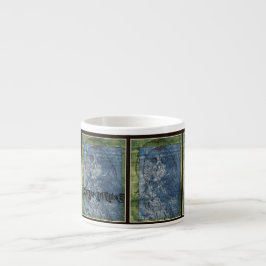 滞在の目がさめているフクロウ エスプレッソカップ