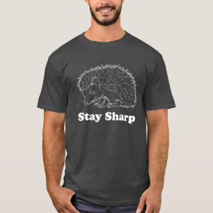 滞在の鋭いハリネズミのTシャツ Tシャツ