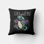 滞在風変わり クッション (裏面)