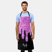 滴下スパークルグリッターピンクブラックモノグラム エプロン (着用した状態)