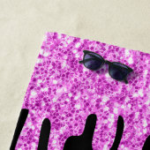 滴下スパークルグリッターピンクブラックモノグラム ビーチタオル (インサイチュ)