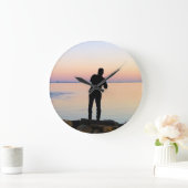 漁師のシルエットの魚釣り ラージ壁時計 (ホーム)