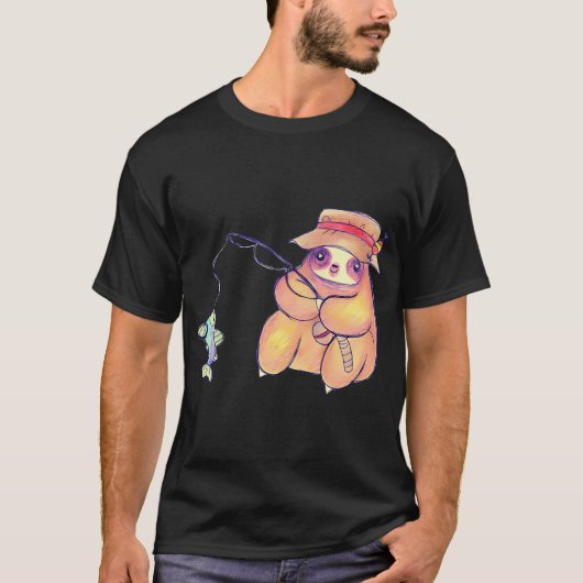 漁師のナマケモノのイラスト Tシャツ (正面)
