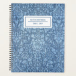 漂白素朴ダマスクデニム名 プランナー手帳<br><div class="desc">このプランナースタイリッシュノートパソコンは、フローラ要素を備えた漂白されたダマスクデニムデザインを特徴としています。贈り物、新学期、大学、10代、母親など、あらゆる用途に合わせてカスタマイズできる簡単背面には、前面と同じ背景デザインが含まれます。組織素晴らしを維持する必要がある人に！</div>