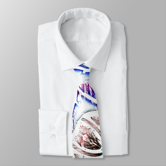 漆喰の質感に花を咲かせ、白に柔らかい影を付ける ネクタイ (タイ)