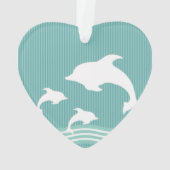 演劇パターンのティール（緑がかった色）の青いイルカ オーナメント (裏面)