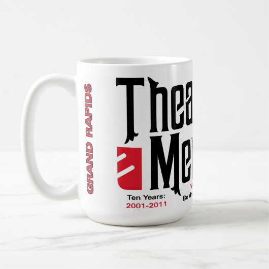 演劇的な想い出の品のコーヒー・マグ コーヒーマグカップ (左)