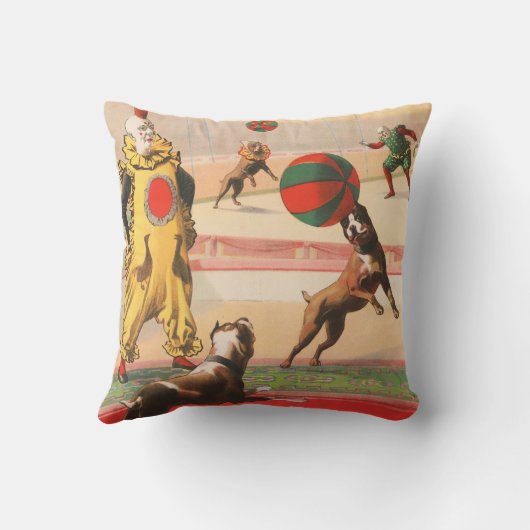 演技する犬とのピエロを示すサーカスポスター クッション (裏面)