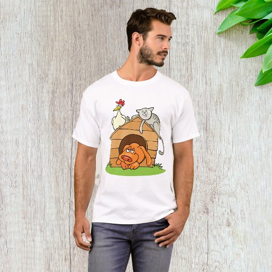 漫画おもしろいの犬の猫と鶏の犬小屋 Tシャツ