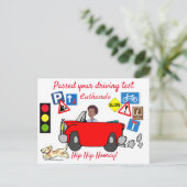 漫画がドライビングテストに合格パーソナライズされた ポストカード (スタンド正面)