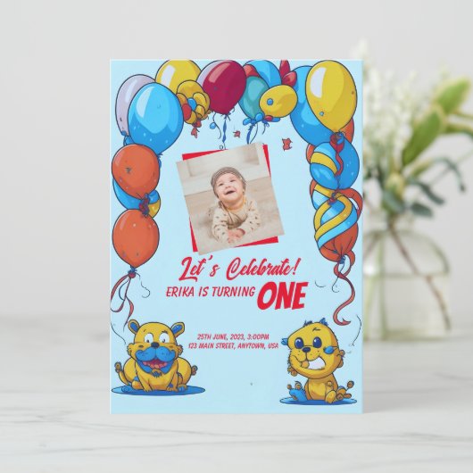 漫画と風船を持つ最初の誕生日の招待 招待状 (スタンド正面)