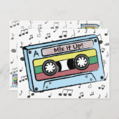 漫画のカセットテープと音楽ノート(混ぜ合わせ) ポストカード (正面/裏面)