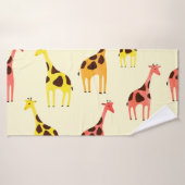 漫画のキリン:カラフルヴィンテージパターン。 バスタオル (バスタオル)