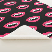 漫画のモンスターヴァンパイアの唇の鋭い歯の牙 シェルパブランケット (3/4)