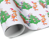 漫画の動物の踊りのまわりにクリスマスツリー ラッピングペーパー (ロールコーナー)