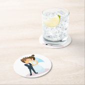 漫画の新婦キスをする結婚の ラウンドペーパーコースター (インサイチュ)