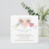 漫画の男の子ハート女の子ラブカップル赤ちゃんシャワー 招待状 (スタンド正面)