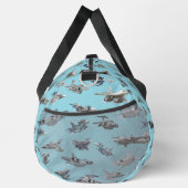 漫画の軍隊飛行機のシームレスなパターン ダッフルバッグ (右)