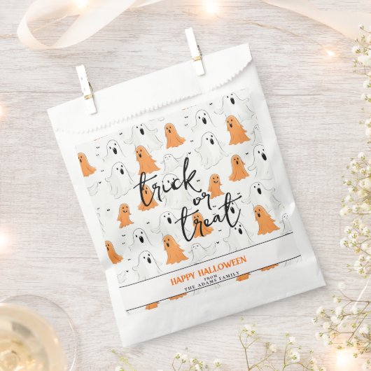 漫画をトリックまたは扱う幽霊ハロウィーン フェイバーバッグ (クリップ留めされた状態)