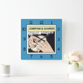 漫画スタイルきらきら光るリングや輪結婚ズクロックブルー スクエア壁時計 (ホーム)