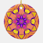 漫画マンダラフラワーピンク紫とオレンジ セラミックオーナメント (裏面)