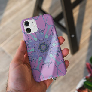 漫画マンダラフラワー紫と青 iPhone 11 ケース