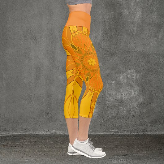 漫画マンダラフラワー黄色 カプリレギンス