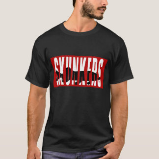 潜んでいるロゴ Tシャツ