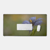 潤んだ青い目 デスクマット (キーボード&マウス)