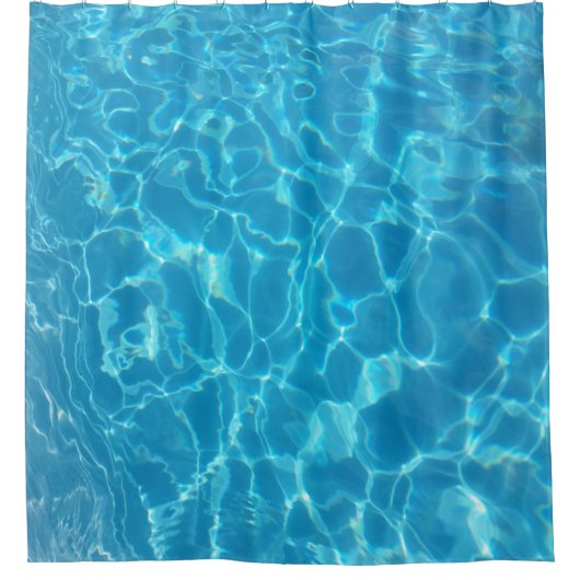 澄んだ青空の青いプールの水 シャワーカーテン (正面)