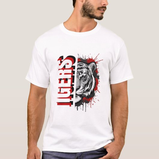 激しいトラのTシャツ Tシャツ (正面)
